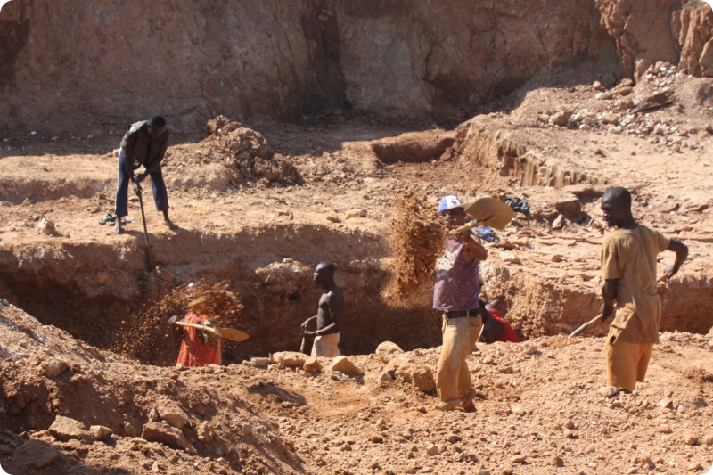 Eight Chinese citizens arrested in Plateau State for illegal mining