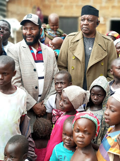 SENATOR HEZEKIAH DIMKA TAKES RELIEF MATERIALS TO KWATAS IDPs IN BOKKOS