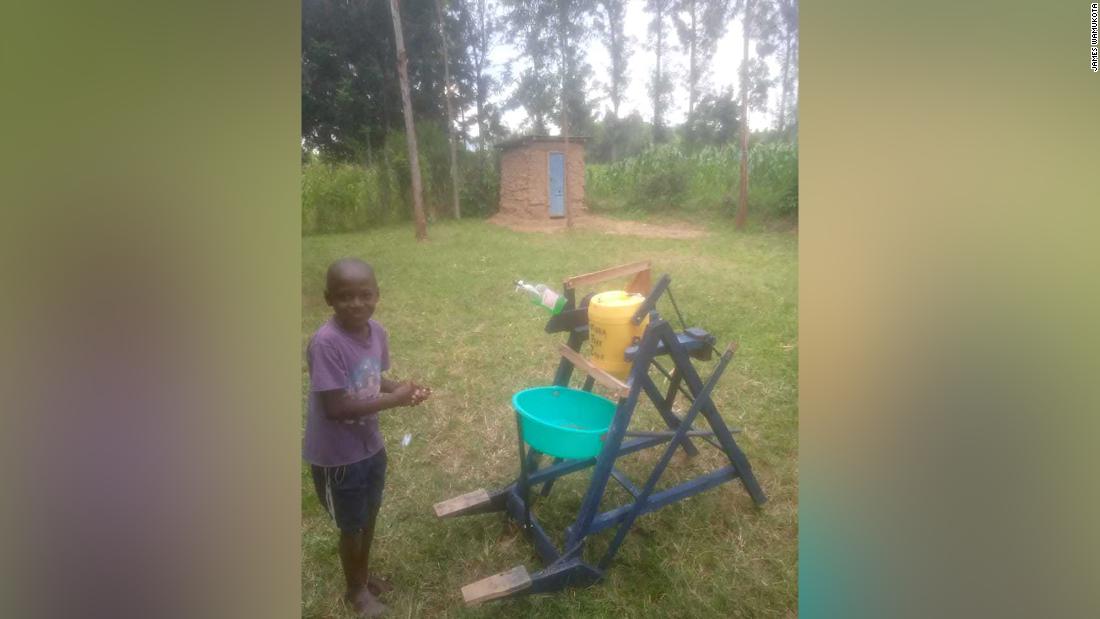 9-year-old Kenyan wins presidential award for building wooden handwashing machine