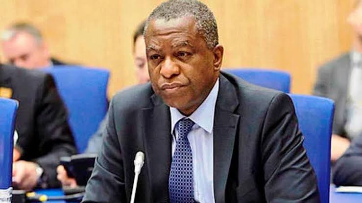 NEWSBREAKING: Minister of Foreign Affairs, Geoffrey Onyeama tests positive for COVID-19