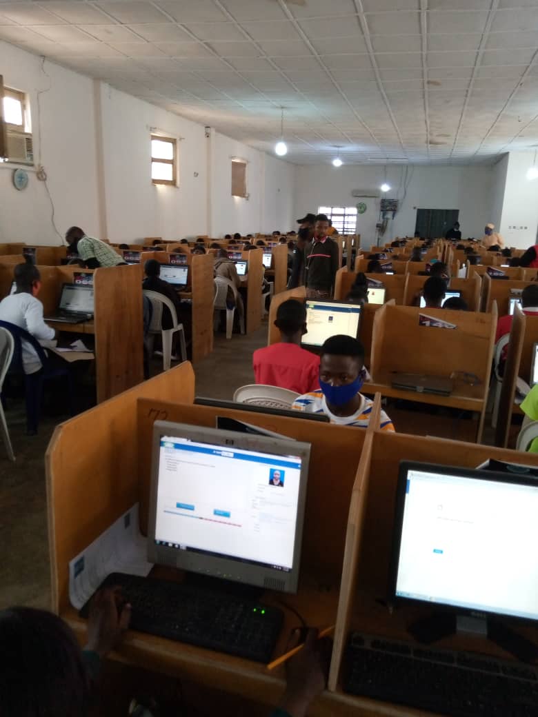 Unijos Technology Institute conducted police 8th regular Academy online  Exams in Jos.