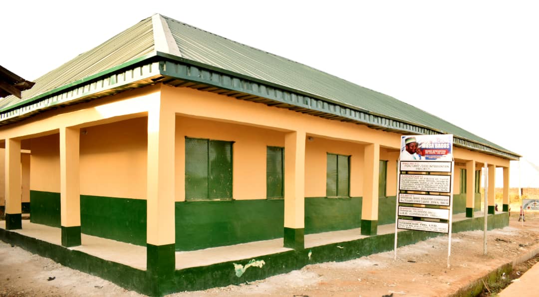 Hon. Dachung Musa Bagos Commissions Classroom Block in Jos South LGA