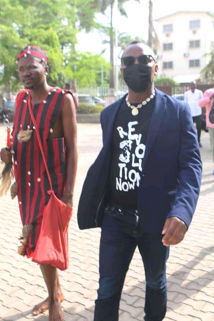 PHOTOS: Man in ‘Juju dress’ Follows Sowore To Court