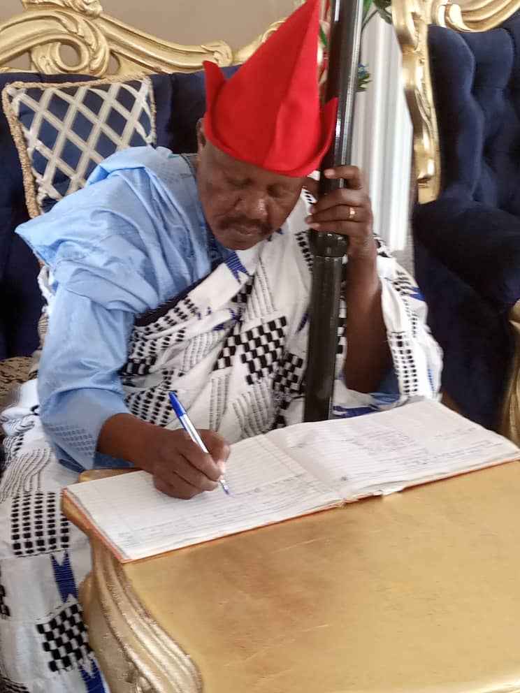 27th Long Kwo, HRH Miskoom Col. Fidelis Attahiru (Rtd) Officially Resumes at Palace in Kwo Amidst Jubilation