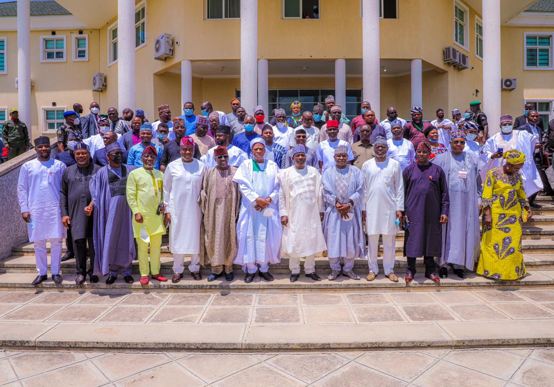 Plateau State Governor, Barr. Lalong Receives Senate Constitution Review Committee