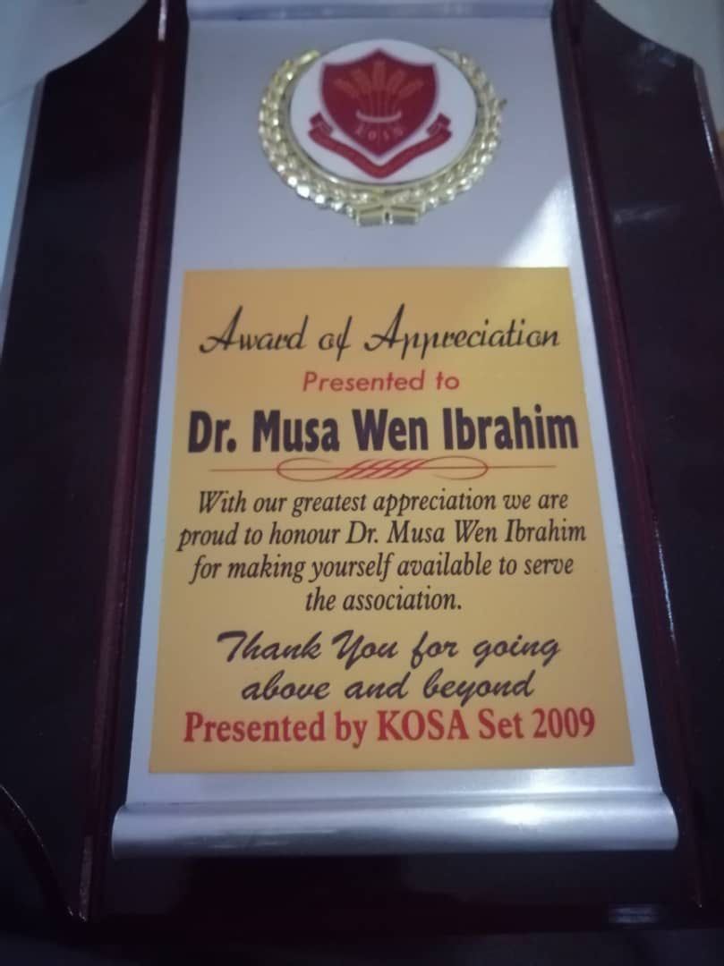 KOSA Set ’09 Confers Award of Excellence on Dr. Musa Wen Ibrahim