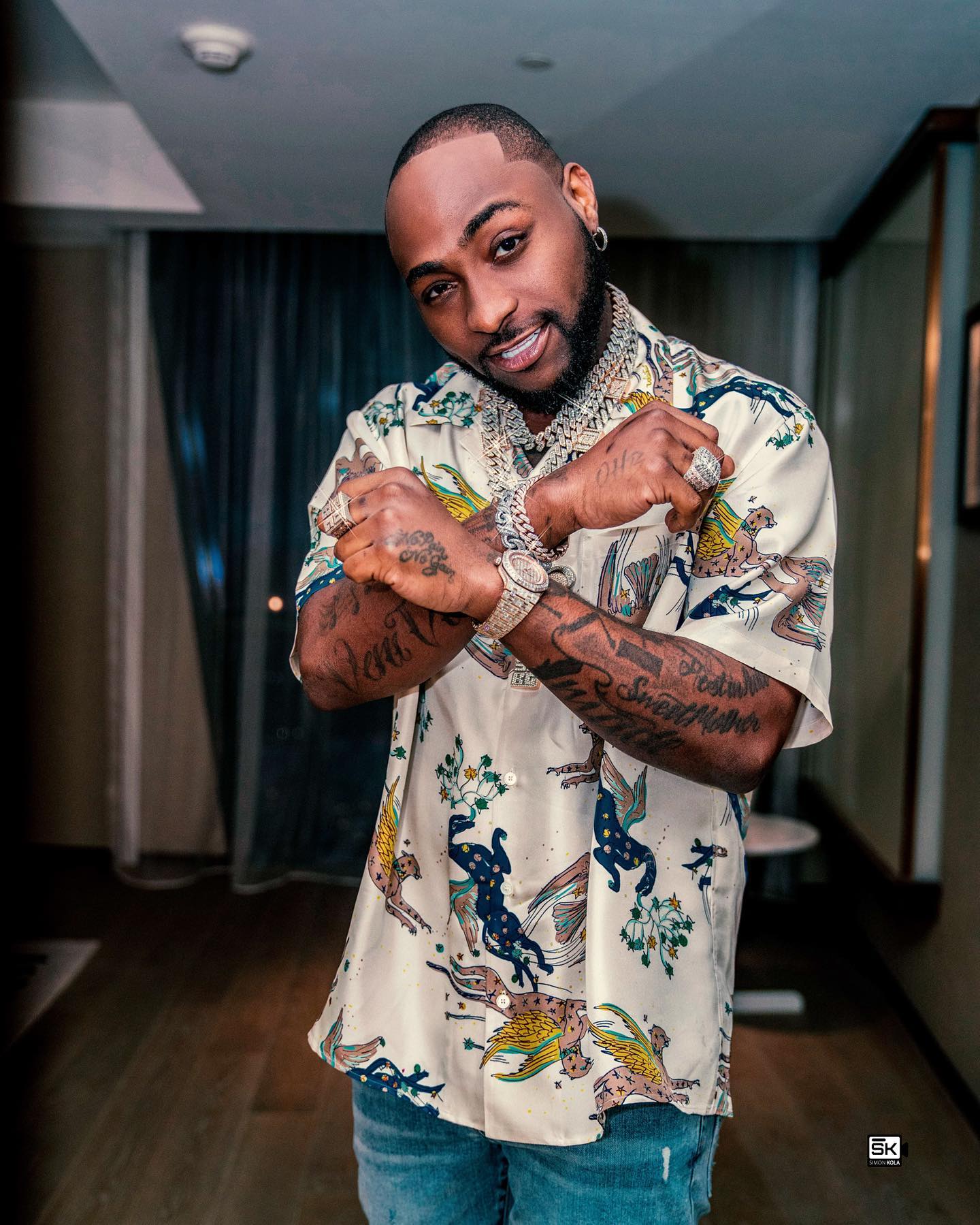 DAVIDO RELEASES ‘STAND STRONG’ FEATURING THE SAMPLES CHOIR