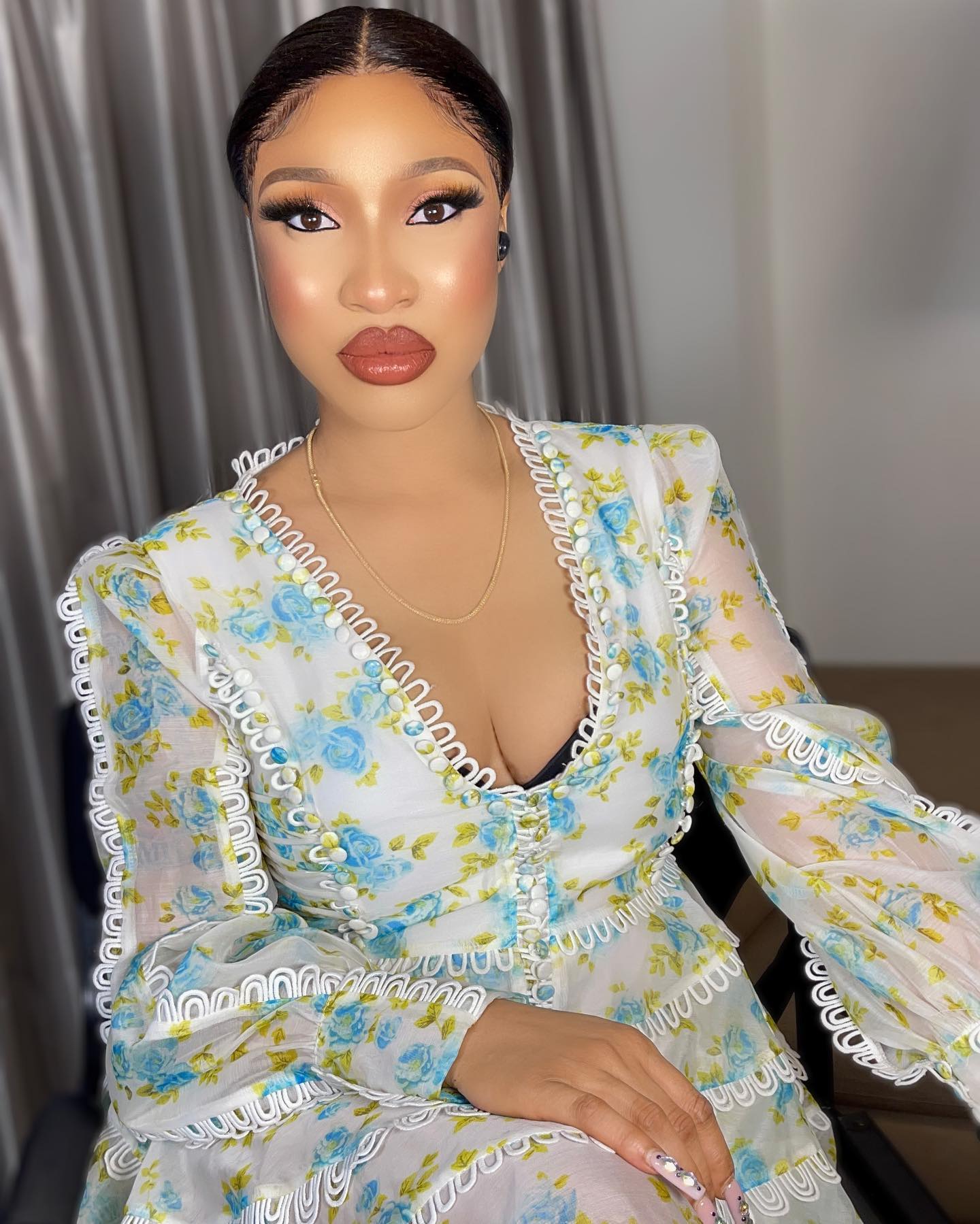 Tonto Dikeh mocks celebrities campaigning for politicians after supporting #EndSars