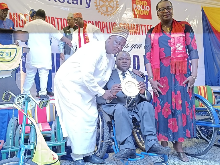 Chief Ayuba Burki Gufwan bags Rotary International Award, Calls for efforts to rehabilitate Polio Survivors