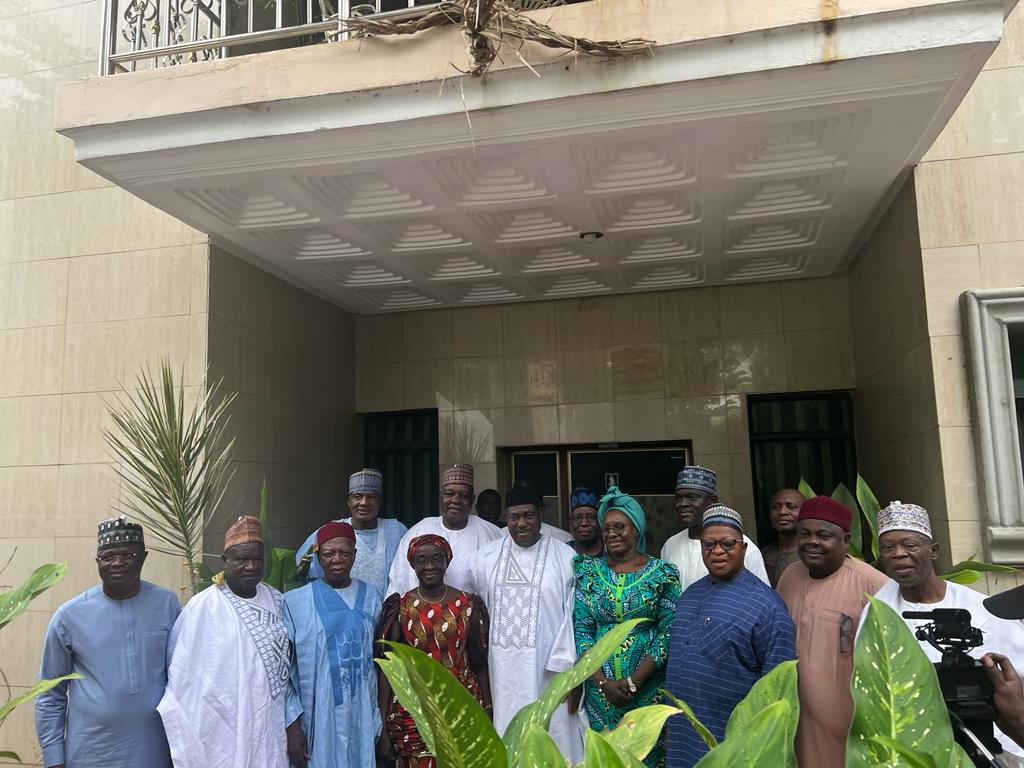 Group Warns Tinubu Over Dame Tallen, Sen. Dariye and Other Desperate Politician Who Worked Against APC But Scavenging for Appointments