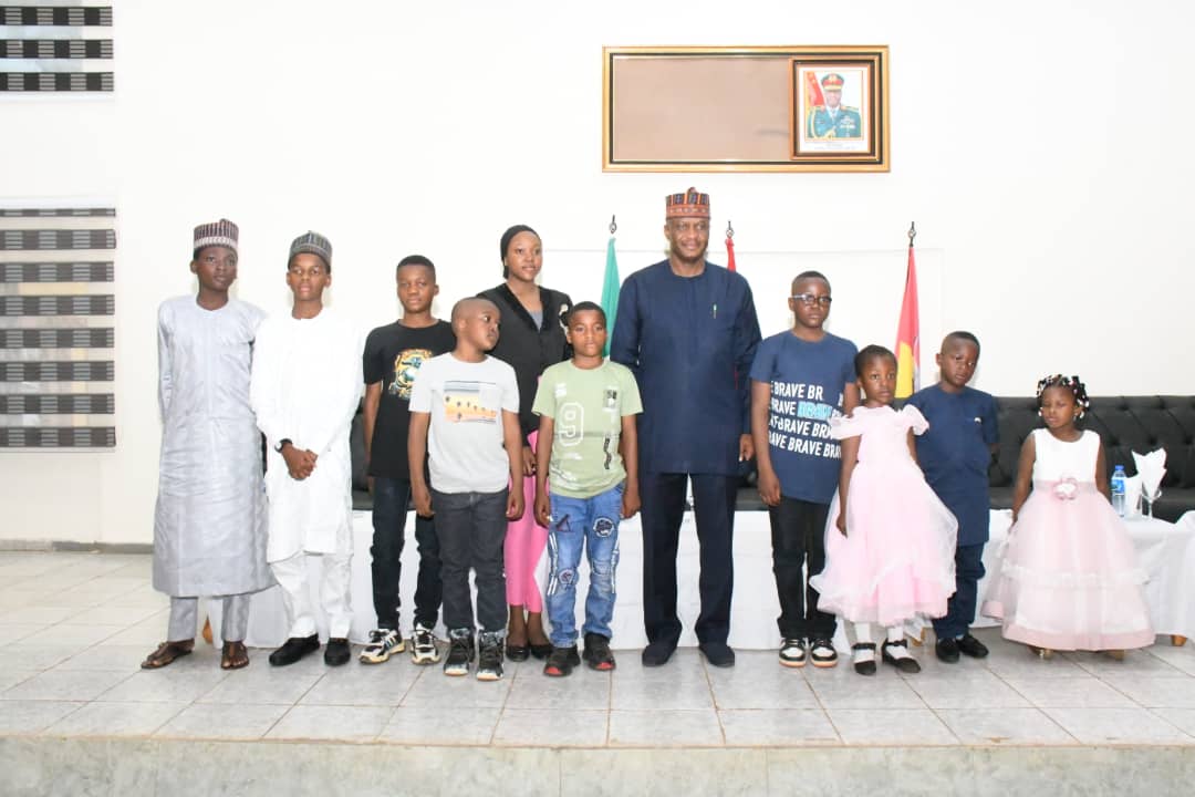 Maj. Gen. Abdulsalami Ibrahim Rewards Children for Sallah Wishes to Military Personnel