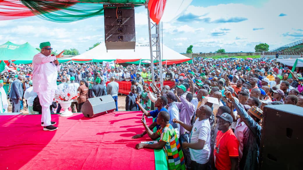 Gov. Mutfwang Flags Off PDP Local Government Election Campaigns in Plateau South