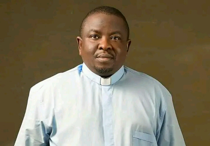 Gov. Mutfwang Salutes Plateau CAN Chairman, Rev. Fr. Polycarp Lubo on His Birthday