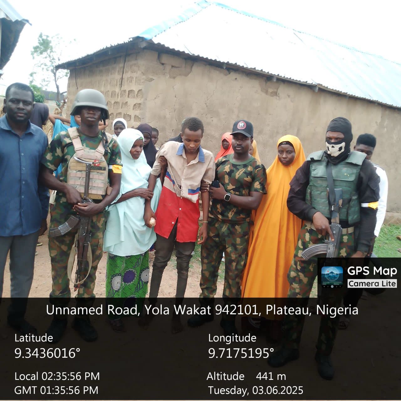 Troops Foil Bandit Attack, Neutralizes Bandit, Rescue Kidnap Victim and Recover Weapons in Plateau State